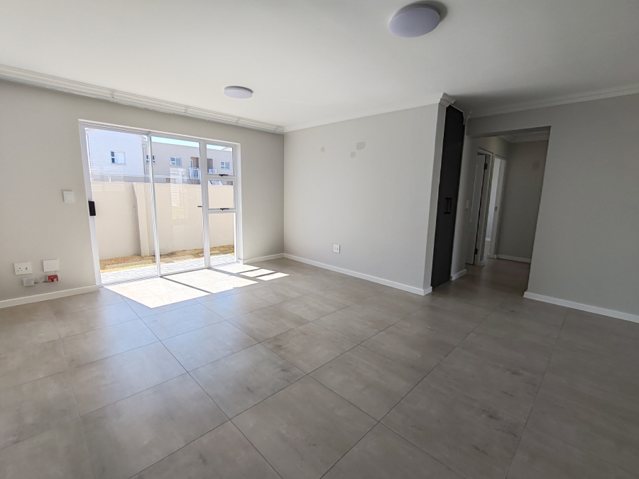 To Let 2 Bedroom Property for Rent in Sunningdale Western Cape